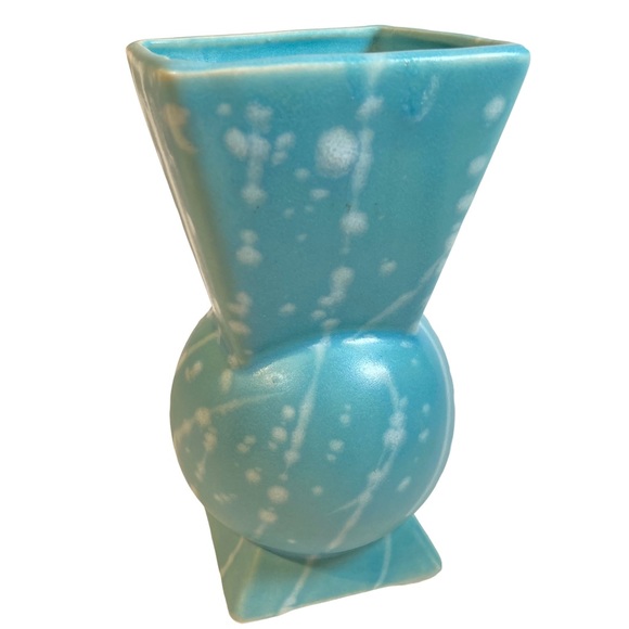 Vintage Mccoy Vase - Picture 3 of 7